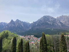 Der Ausblick von der Terrasse des Cantacuzino-Schlosses