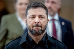 Wolodymyr Selenskyj – der einsame Mann im Nebel wünscht sich „Klarheit, nicht nur Gespräche“ (aufgenommen am 2.10.2025, Dänemark, Kopenhagen, Gipfeltreffen der Europäischen Politischen Gemeinschaft). Foto: Michael Kappeler/dpa