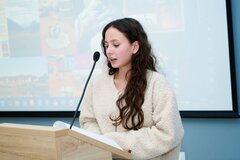 Die Elftklässlerin Azra Maja Ullrich
Fotos: DFD Sathmar