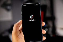 Die Social-Media-App „TikTok“ scheint trotz diverser Kritik auch positive Einflüsse auf Jugendliche zu haben. | Foto: Solen Feyissa, www.unsplash.com