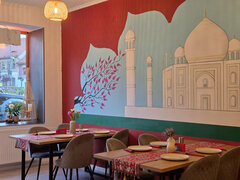 Fürstliches Mahl und edles Ambiente im „Tadjmahal“